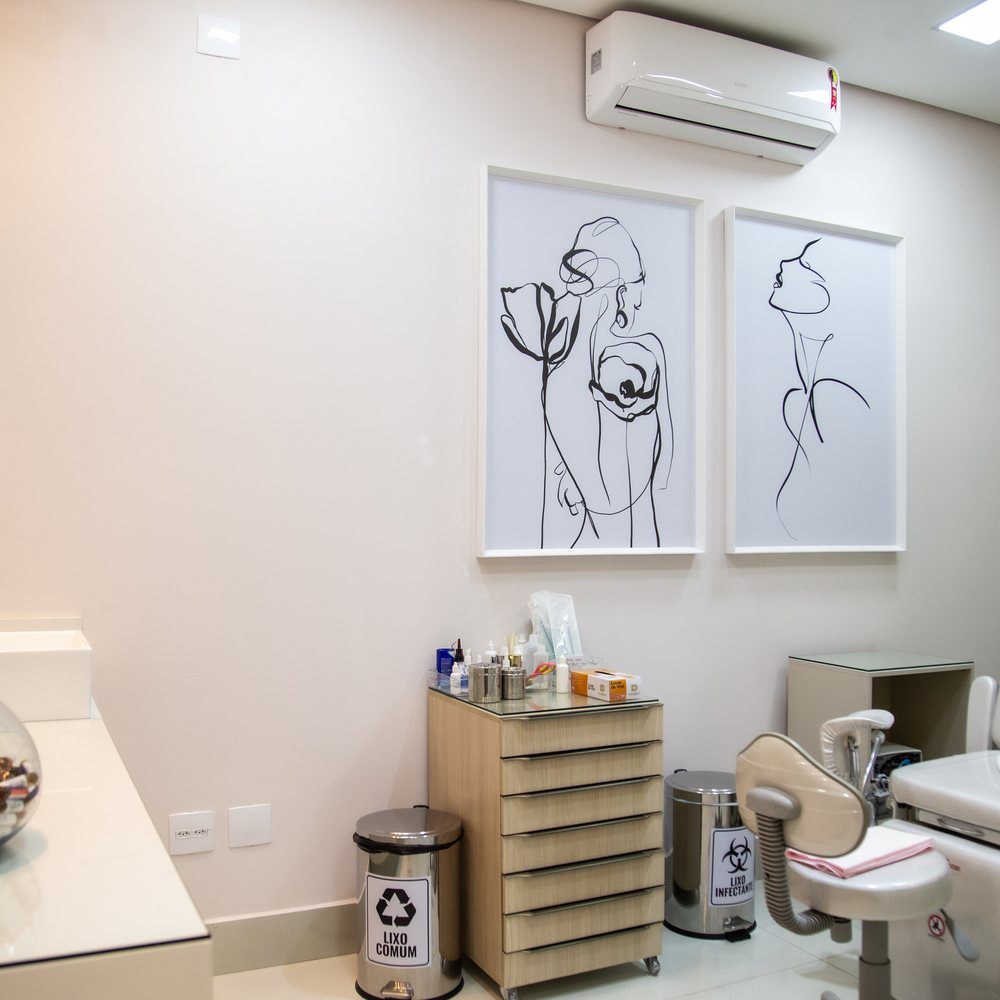 Sala de exame com decoração delicada
